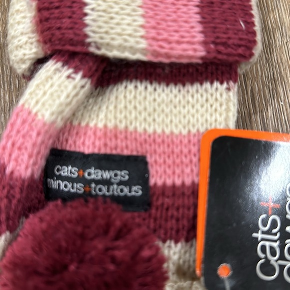 Cat/Dog Scarf - Picture 2 of 5